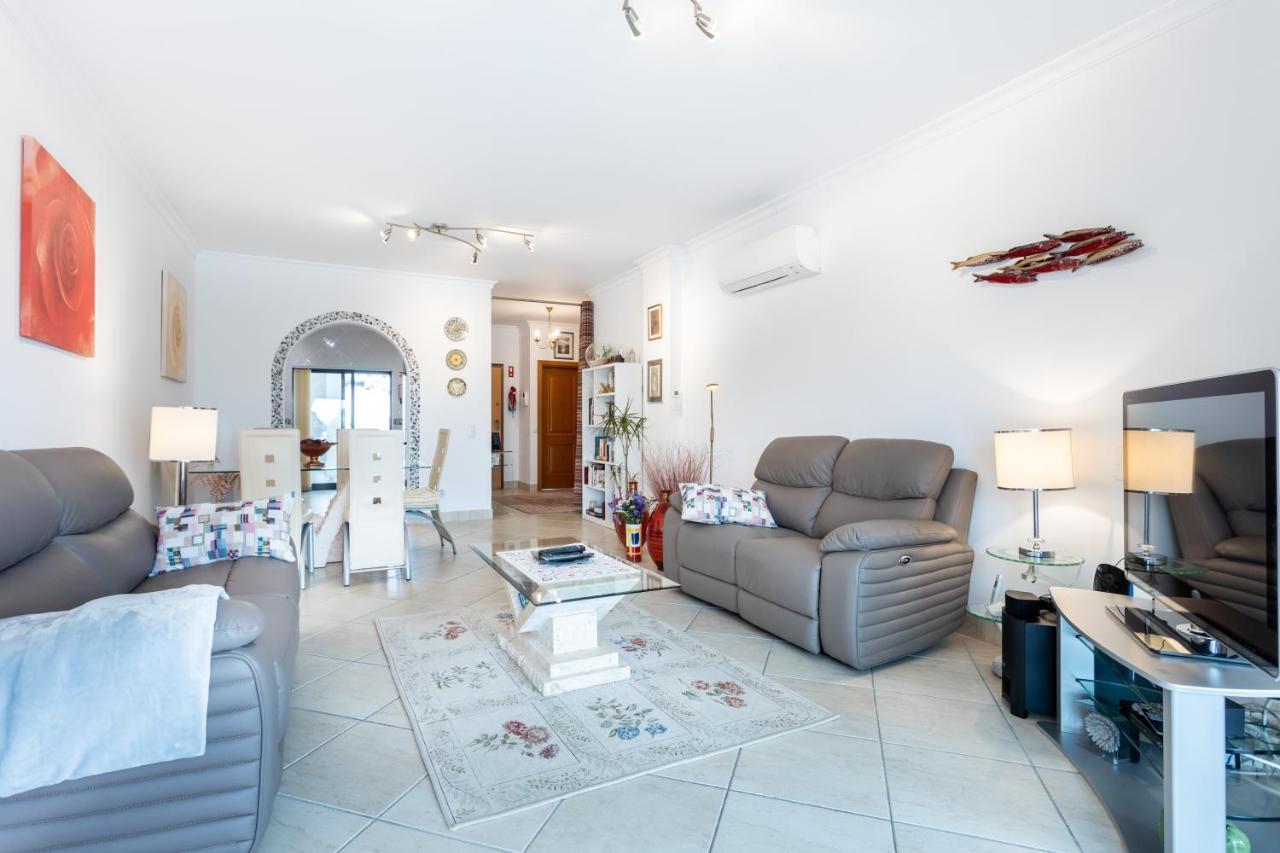 Great 2 Bedroom Apartment With Communal Pool Lagos Esterno foto