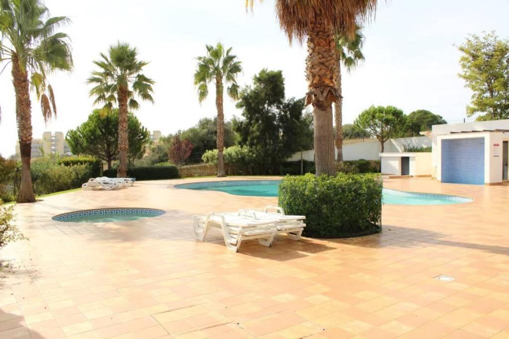 Great 2 Bedroom Apartment With Communal Pool Lagos Esterno foto
